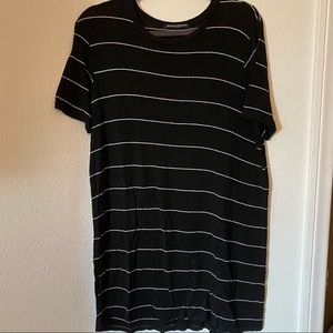 CLASSIC BRANDY MELVILLE T SHIRT DRESS